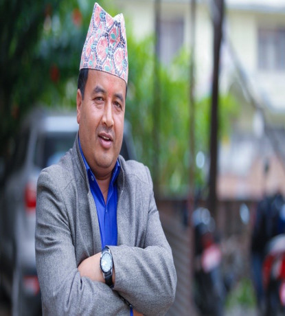 हारको संघारमा महेश बस्नेत